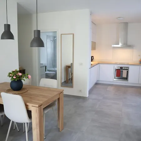 Ca Meriggio Bright Within Walking Distance Of The River Apartamento Losone